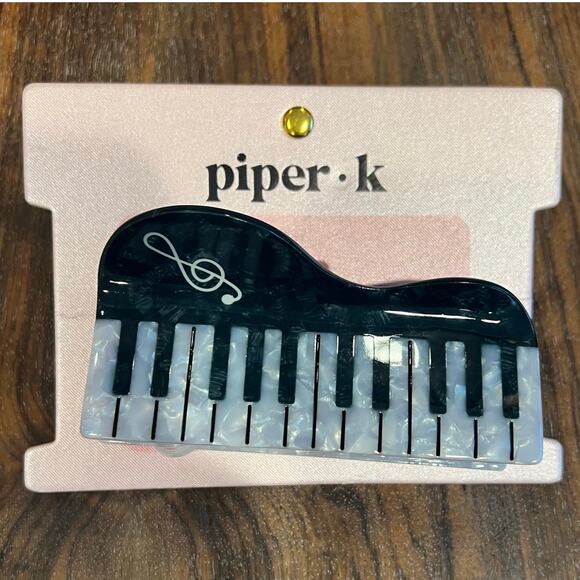 Piper K Accessories - Piper K Pearlescence Black and White Piano Shaped Hair Claw Clip
